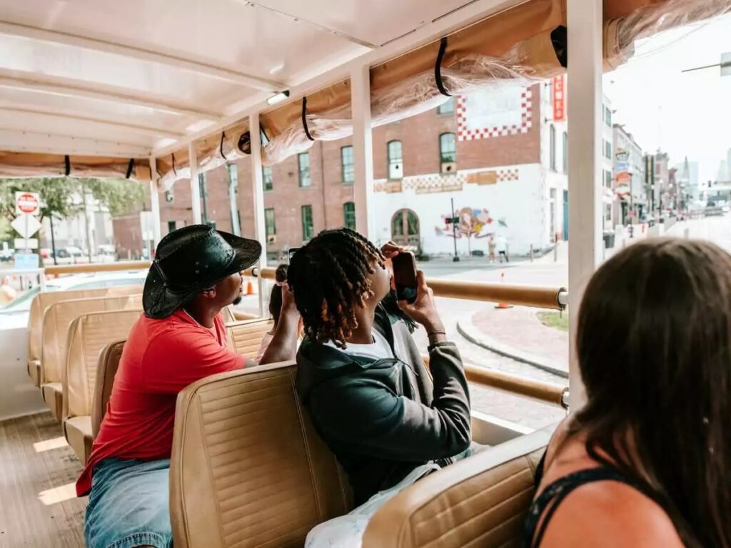 sight-public-1 This image is by Cruzzin' Nashville.